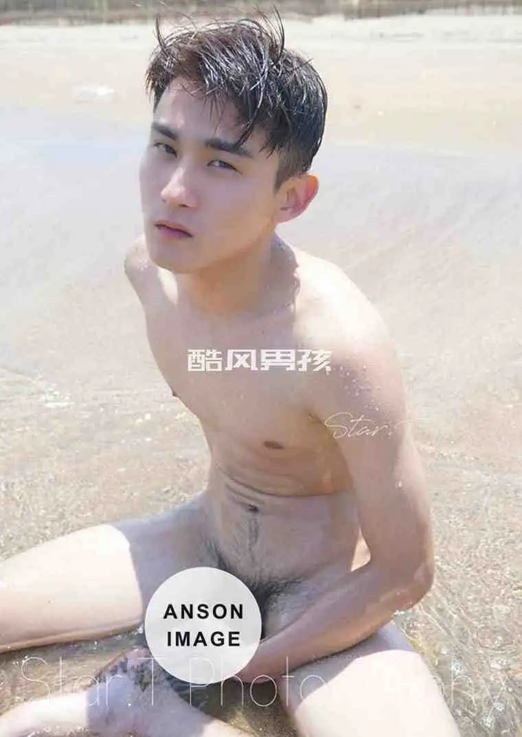 阳光先生ANDY写真特辑 - 海滩上的性感尤物