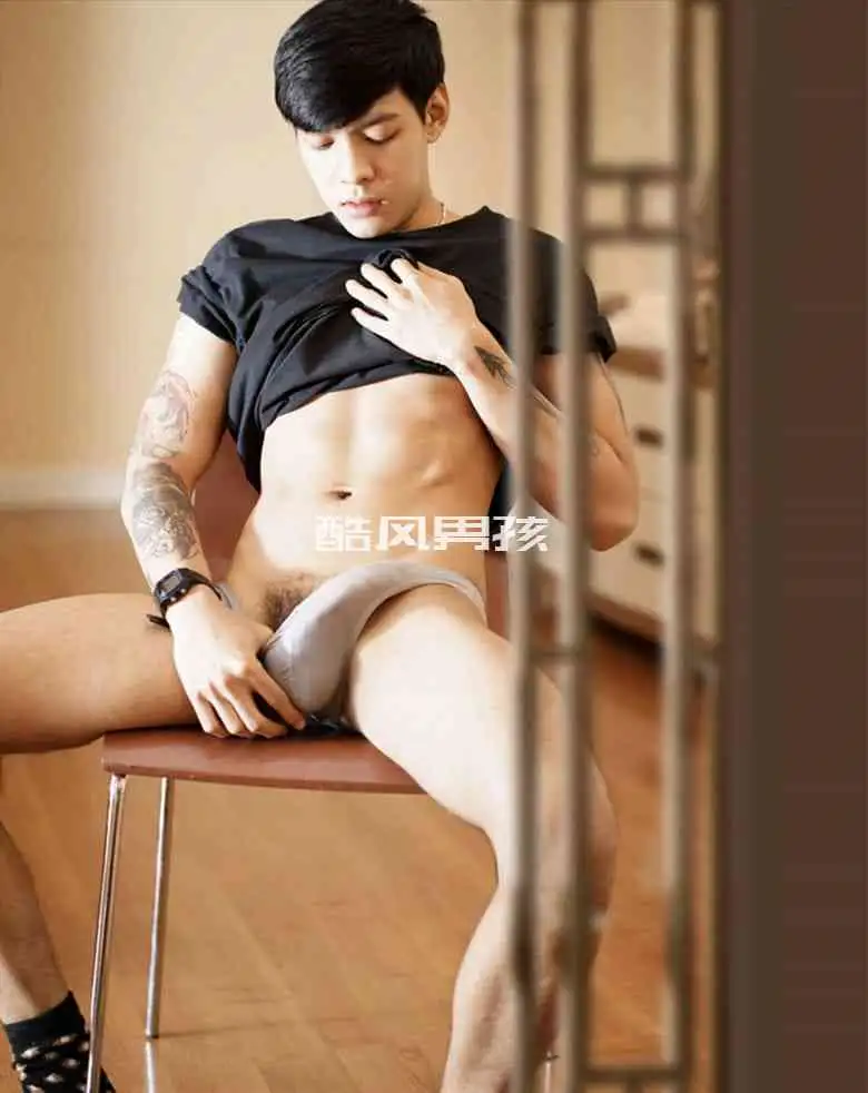 斯文男模的致命诱惑——MURDER NO.03 YEEN写真视频合集