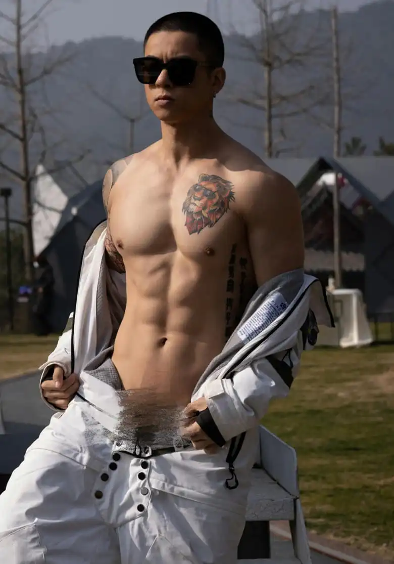 火星禁欲系男神——马良写真特辑